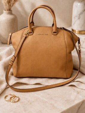 Michael Kors Tan Leather Satchel Crossbody Bag Large tote crossbody